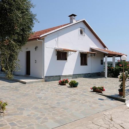 Eleonas Holiday Home Apartment Agios Stefanos Avliotes  Eksteriør billede